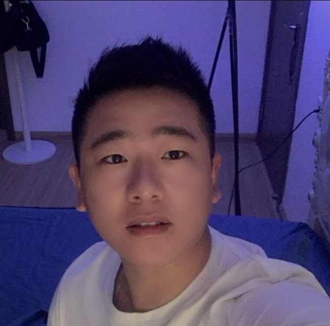 ��׳���к�