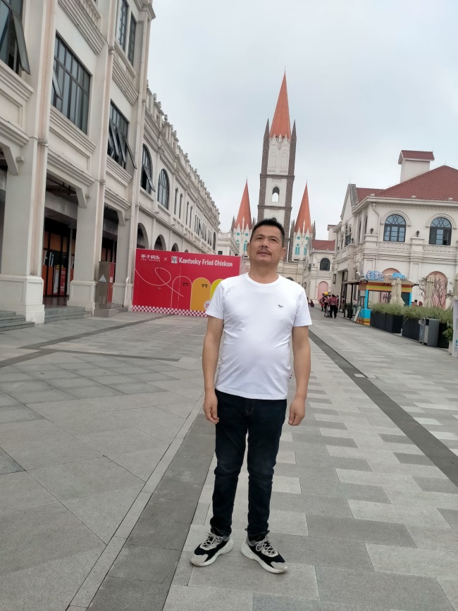 ��������